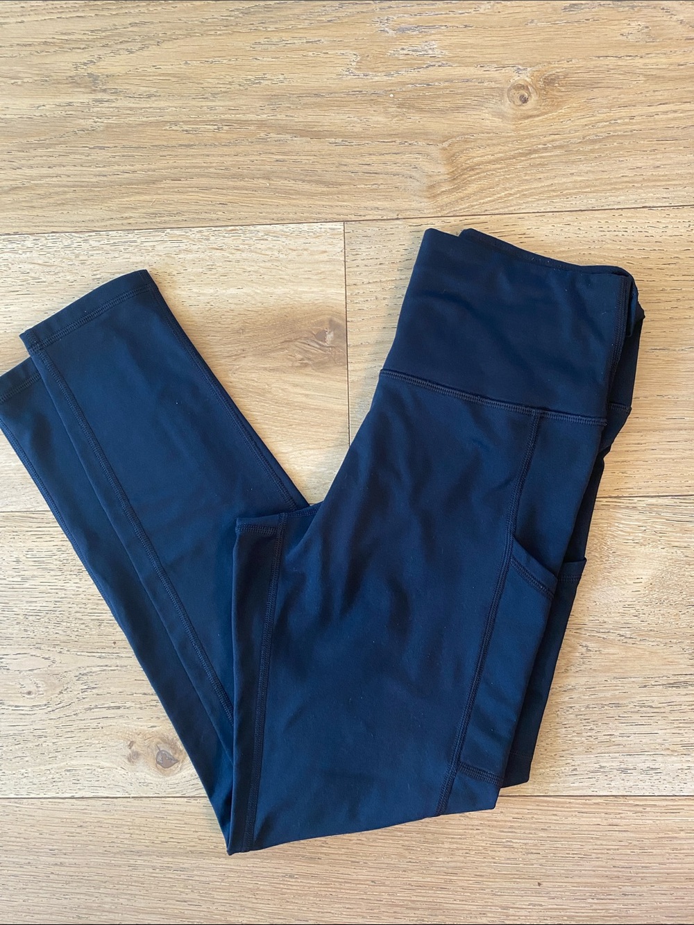aerie Black High-Waist Leggings with Side Pockets